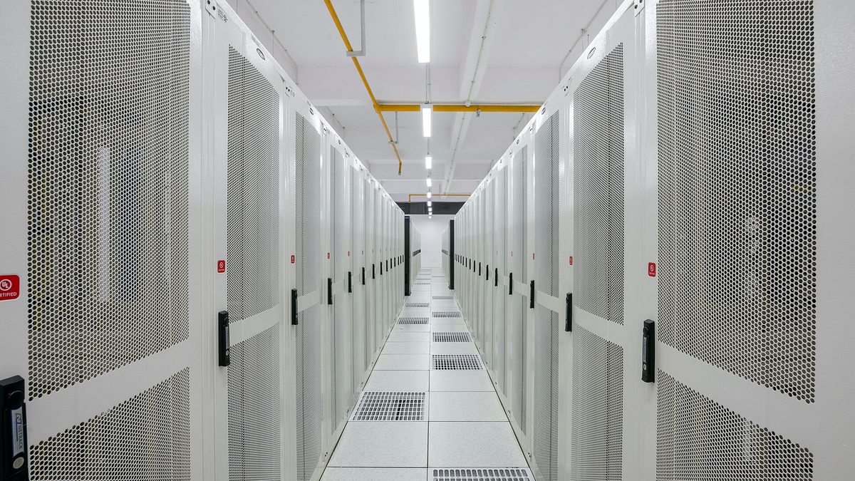 How to set up the network of AI training cluster: key points of GPU server access and aggregation